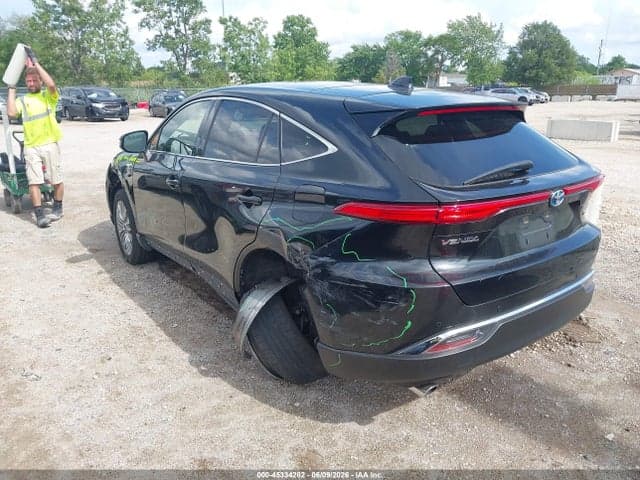 2021 TOYOTA VENZA LIMITED 3