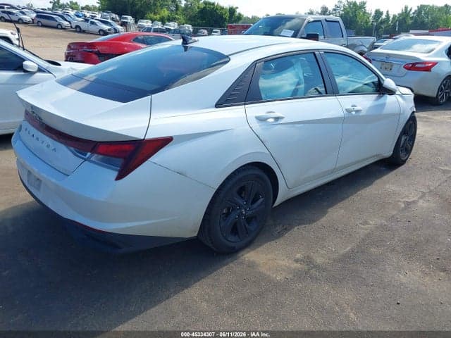 2021 HYUNDAI ELANTRA SEL 4