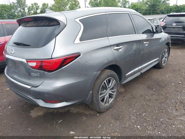2017 INFINITI QX60 4
