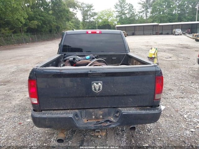 2019 RAM 1500 CLASSIC EXPRESS 4X2 5'7 BOX 16