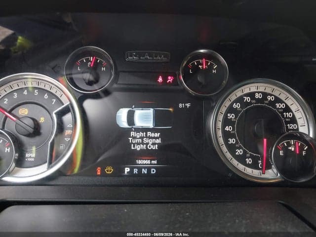 2019 RAM 1500 CLASSIC EXPRESS 4X2 5'7 BOX 7