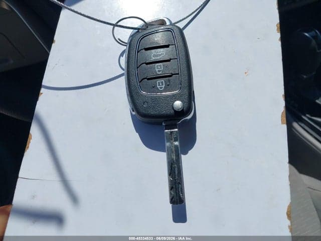 2019 HYUNDAI TUCSON SE 11