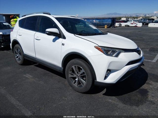 2018 TOYOTA RAV4 XLE - 1