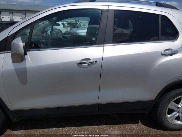 2018 CHEVROLET TRAX LT 14