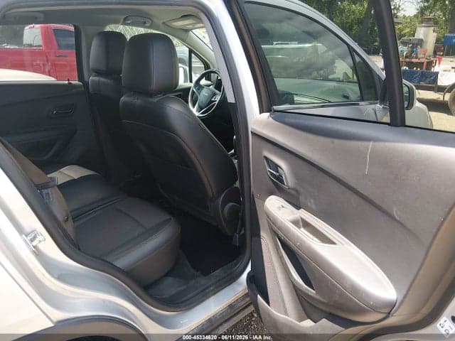 2018 CHEVROLET TRAX LT 8