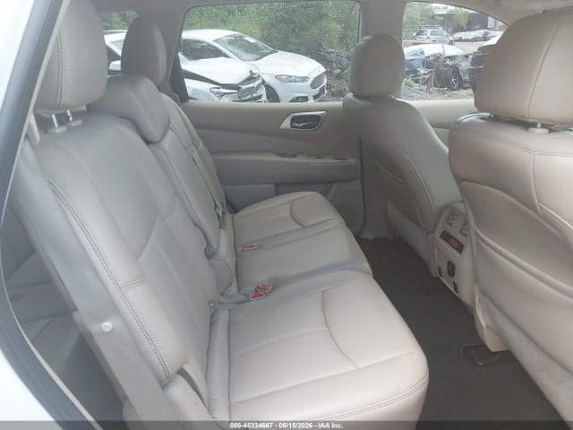 2017 NISSAN PATHFINDER SL 8