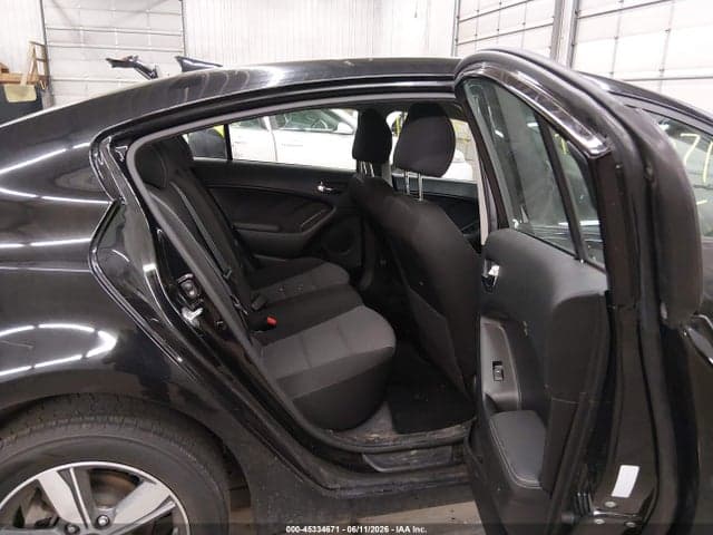 2018 KIA FORTE S 8