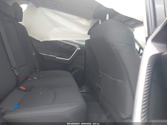 2023 TOYOTA RAV4 LE 8