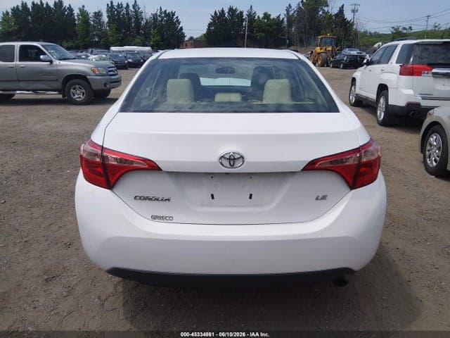 2018 TOYOTA COROLLA LE 16