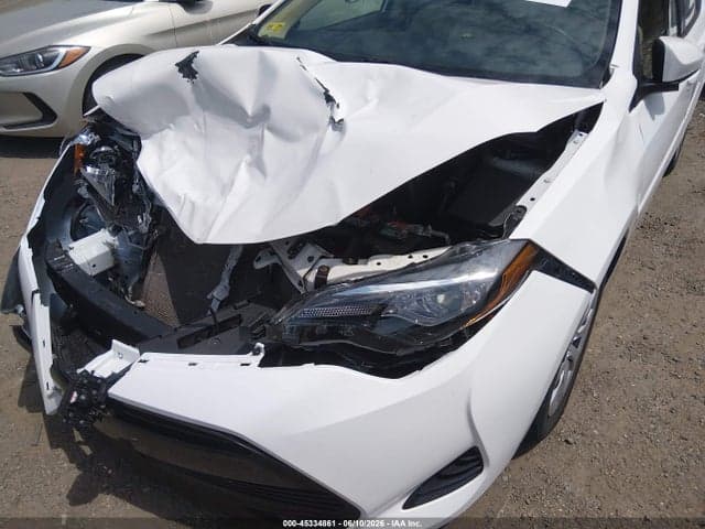 2018 TOYOTA COROLLA LE 17