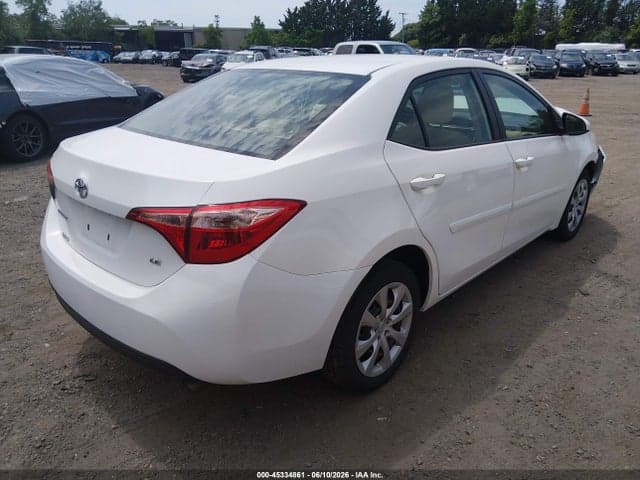 2018 TOYOTA COROLLA LE 4