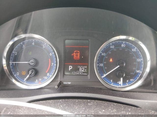 2018 TOYOTA COROLLA LE 7
