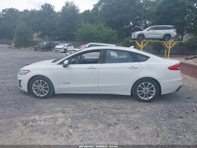 2019 FORD FUSION HYBRID SE 19