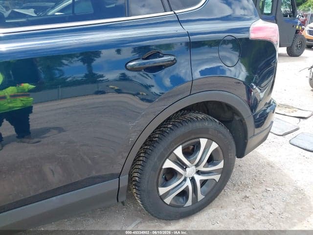 2017 TOYOTA RAV4 LE 6