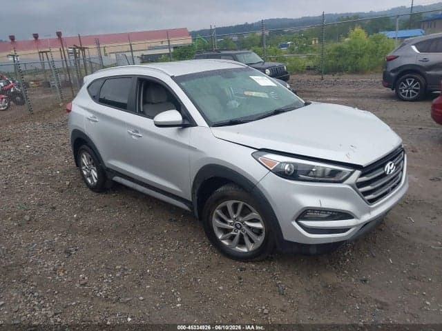 2017 HYUNDAI TUCSON SE 1