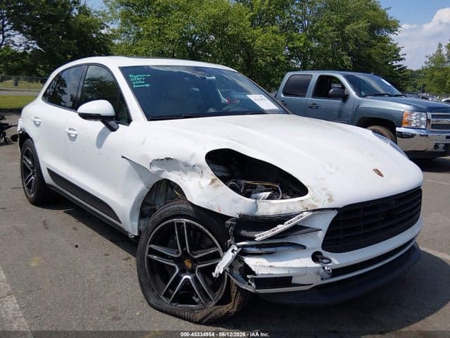 2021 PORSCHE MACAN
