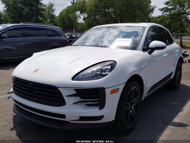 2021 PORSCHE MACAN 2