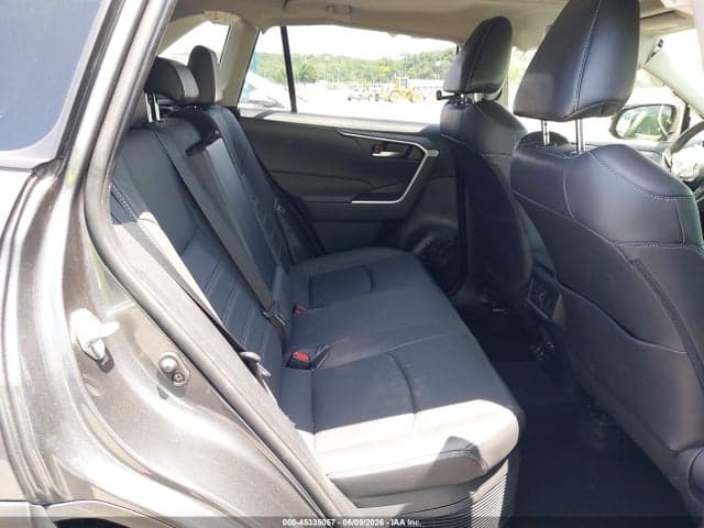 2022 TOYOTA RAV4 HYBRID XLE PREMIUM 8