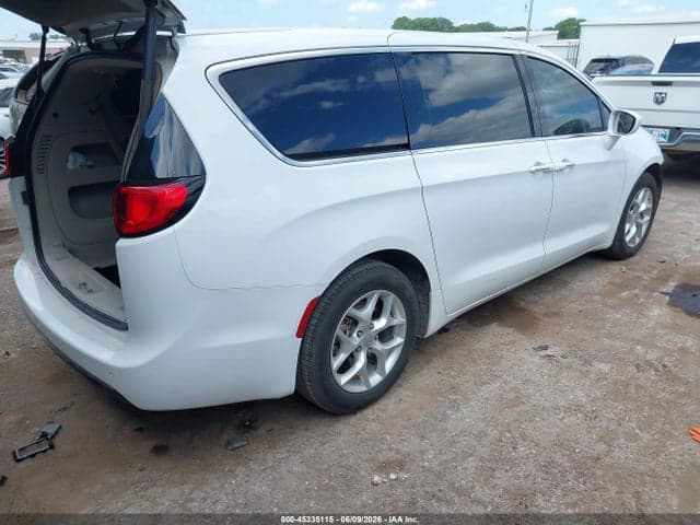 2018 CHRYSLER PACIFICA TOURING PLUS 4