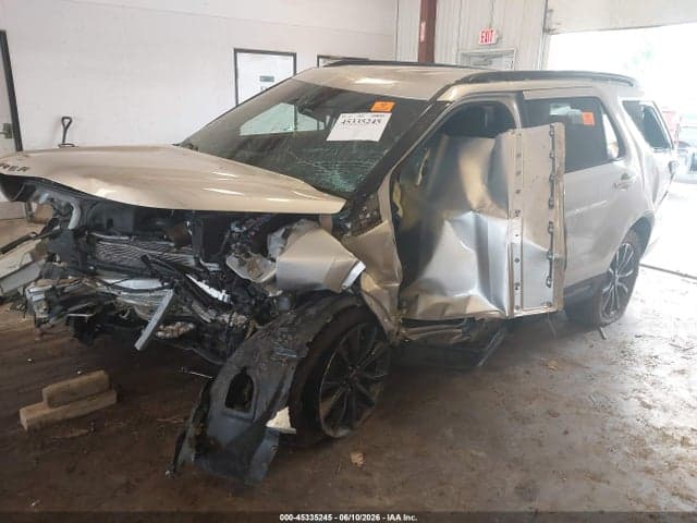 2017 FORD EXPLORER XLT 2
