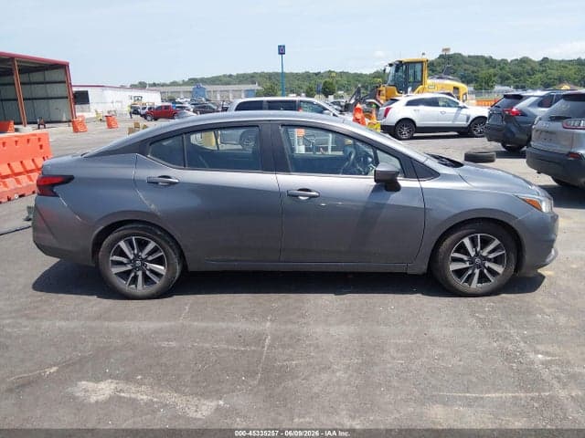 2020 NISSAN VERSA SV XTRONIC CVT 13