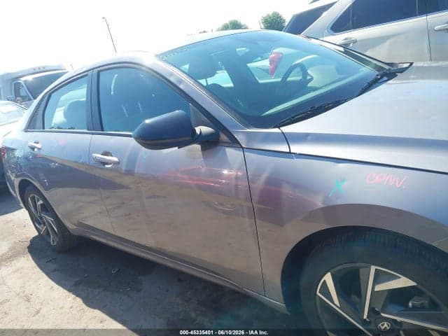 2025 HYUNDAI ELANTRA SEL SPORT 13