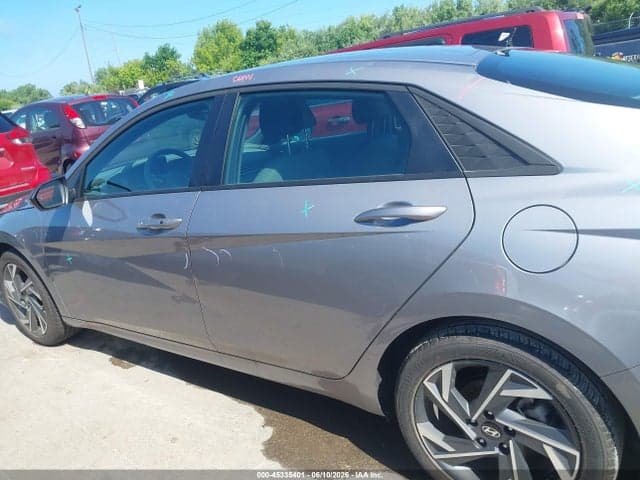 2025 HYUNDAI ELANTRA SEL SPORT 14