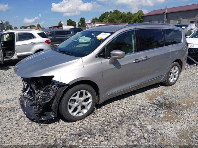2017 CHRYSLER PACIFICA TOURING-L PLUS 2