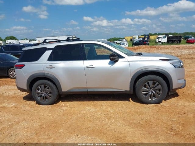 2022 NISSAN PATHFINDER SV 4WD 13