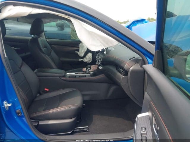 2025 NISSAN SENTRA SR 5