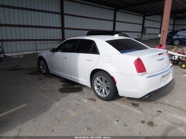 2018 CHRYSLER 300 TOURING 3