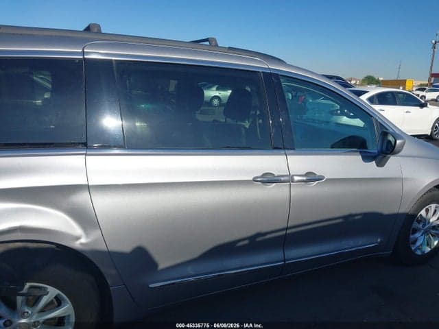 2017 CHRYSLER PACIFICA TOURING-L 13