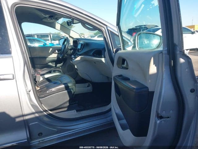 2017 CHRYSLER PACIFICA TOURING-L 5
