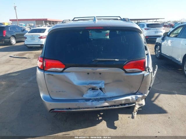 2017 CHRYSLER PACIFICA TOURING-L 6