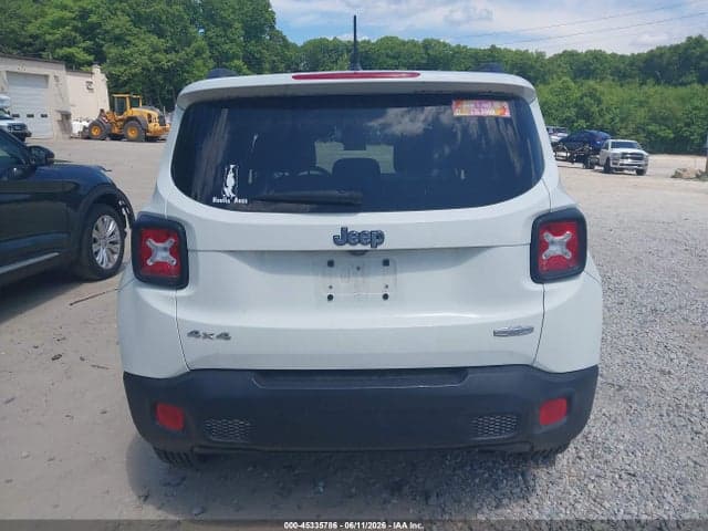 2017 JEEP RENEGADE LATITUDE 4X4 16