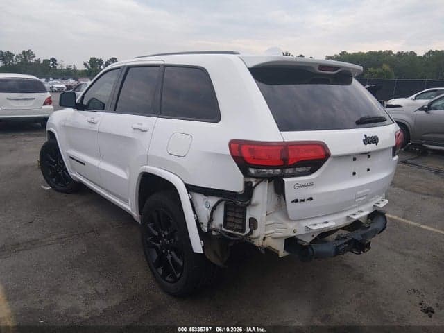 2019 JEEP GRAND CHEROKEE ALTITUDE 4X4 3