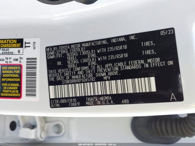 2023 TOYOTA HIGHLANDER XLE 9