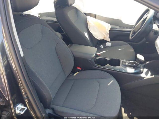 2025 KIA K4 LXS 5