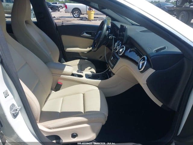 2018 MERCEDES-BENZ CLA 250 5