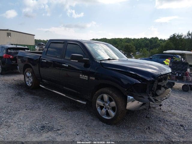 2016 RAM 1500 SLT 1
