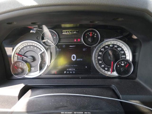 2016 RAM 1500 SLT 7