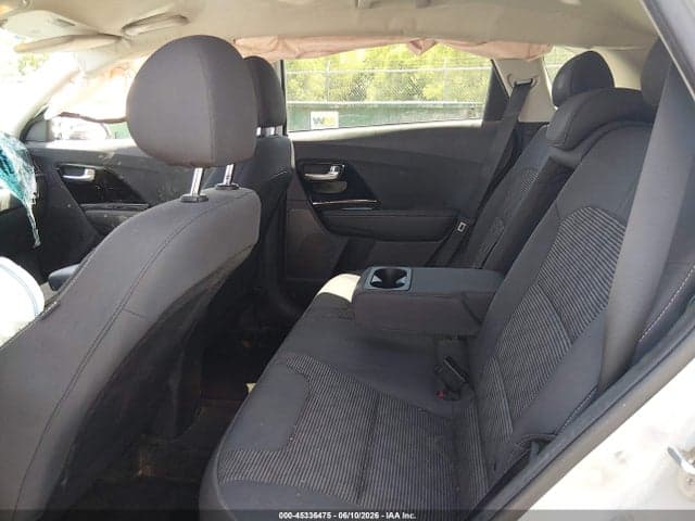 2020 KIA NIRO LXS 8