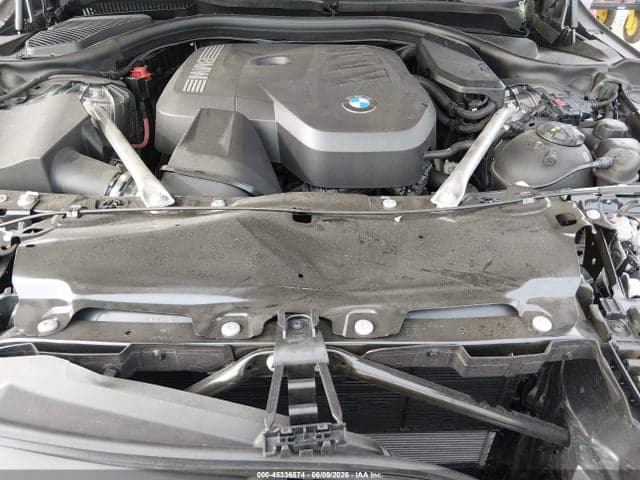 2025 BMW 530I 10
