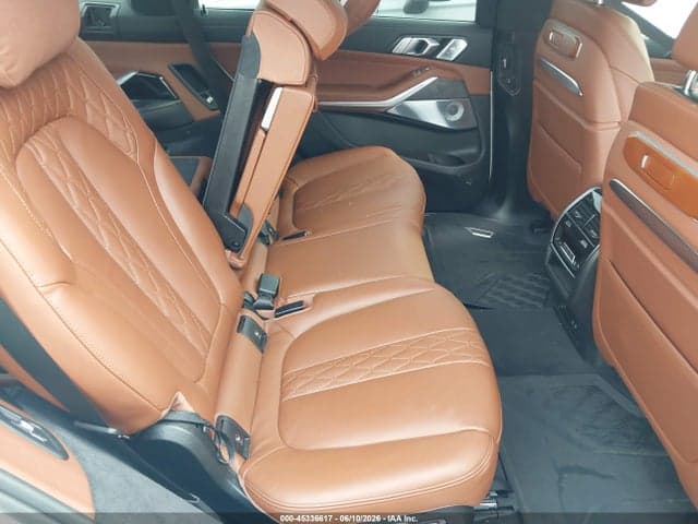 2025 BMW X7 M60I 8