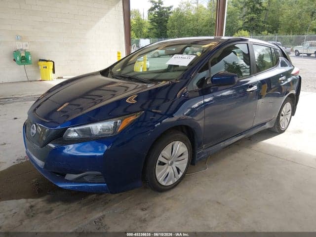 2025 NISSAN LEAF S 2