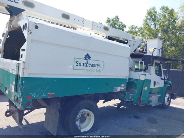 2020 FREIGHTLINER M2 106 4