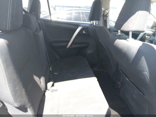 2018 TOYOTA RAV4 XLE 8