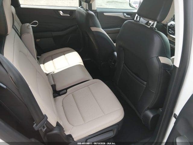 2021 FORD ESCAPE SEL 8