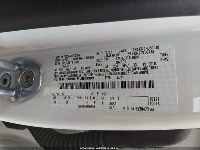 2021 FORD ESCAPE SEL 9