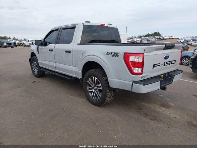 2023 FORD F-150 XL 3